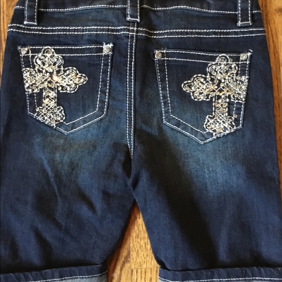 Girls size 10 outfit - Bermuda shorts and T-shirt - Picture 3 of 3